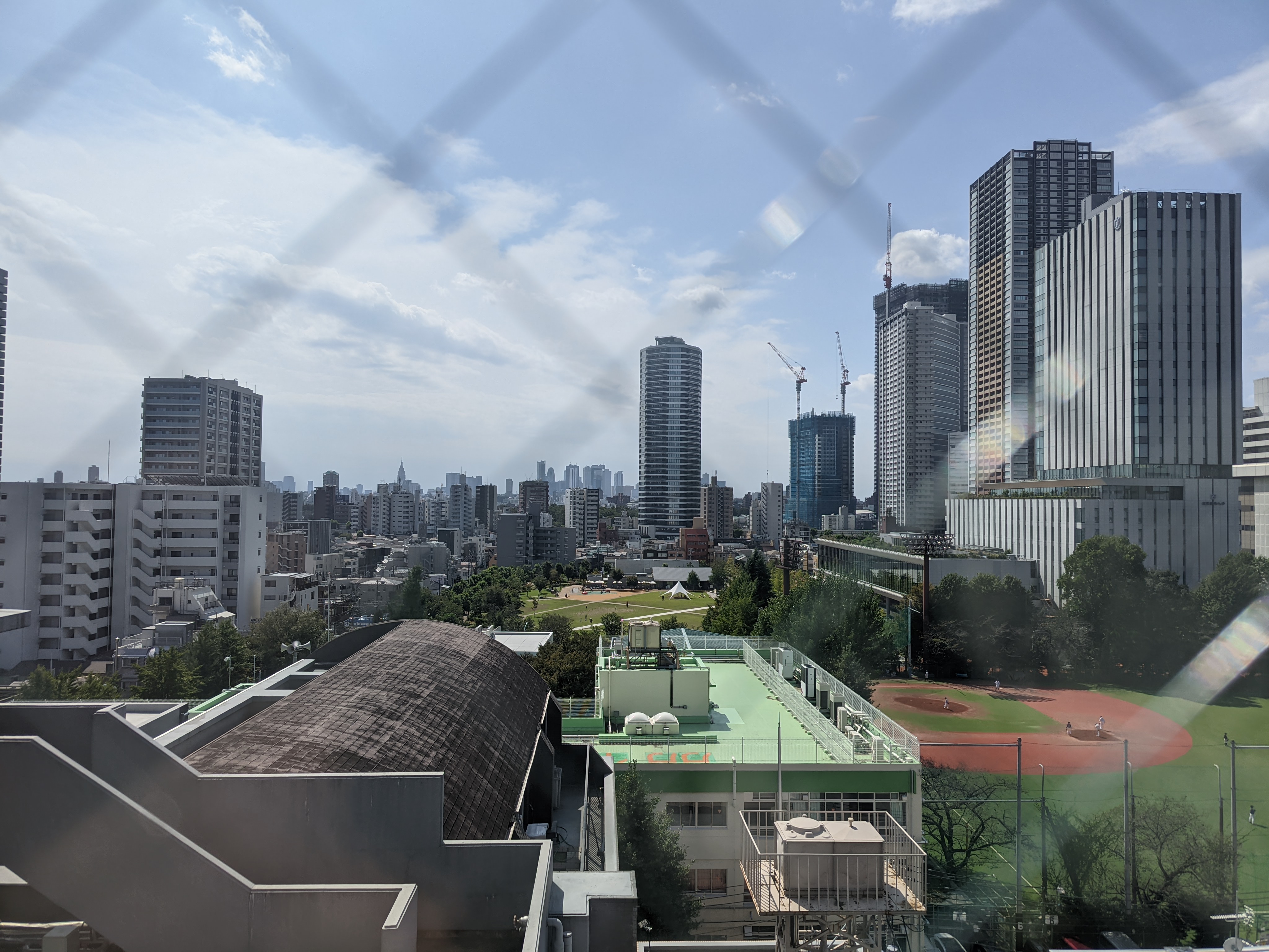 飯店走廊看出去的景色