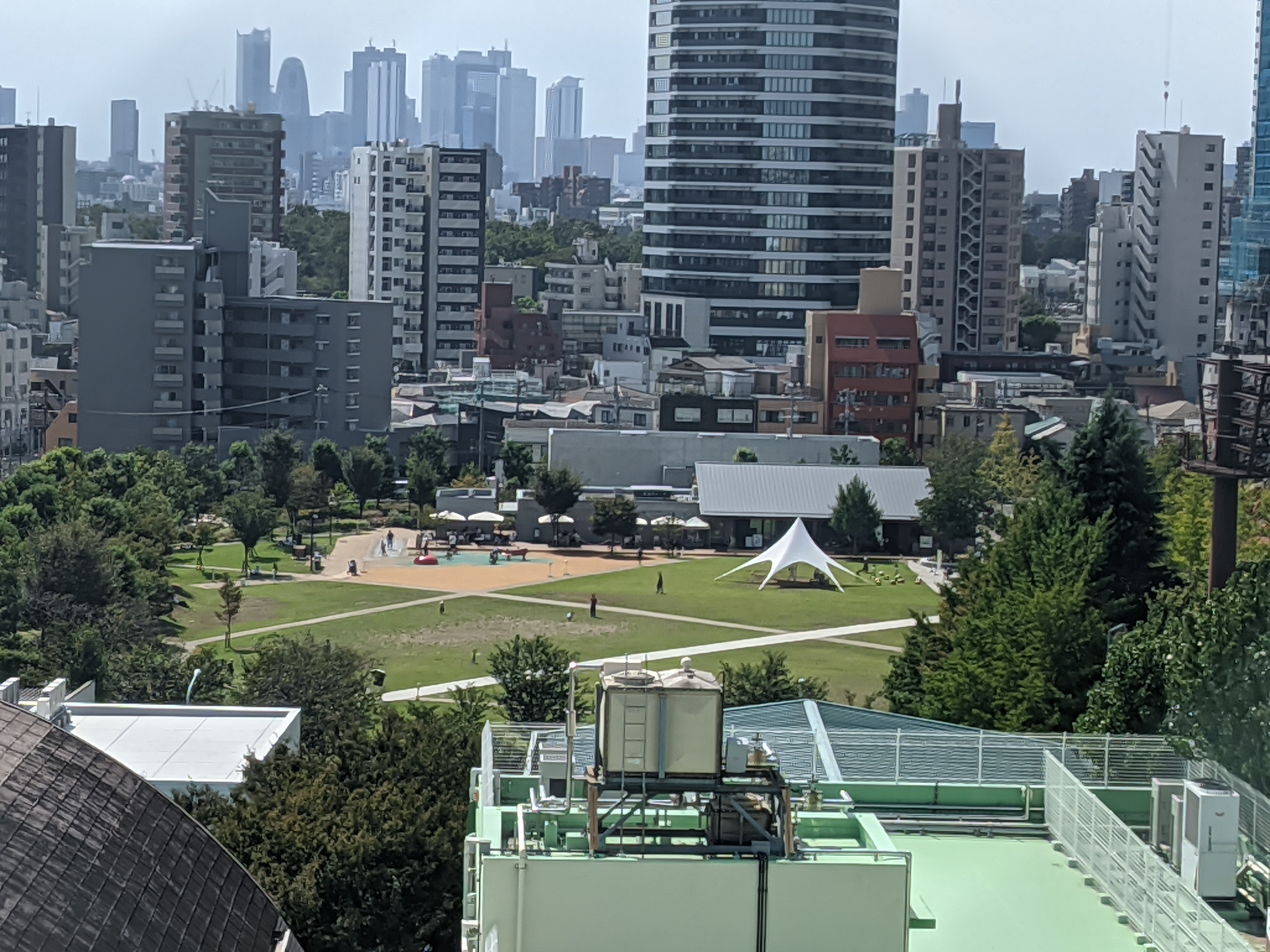 附近有一個公園